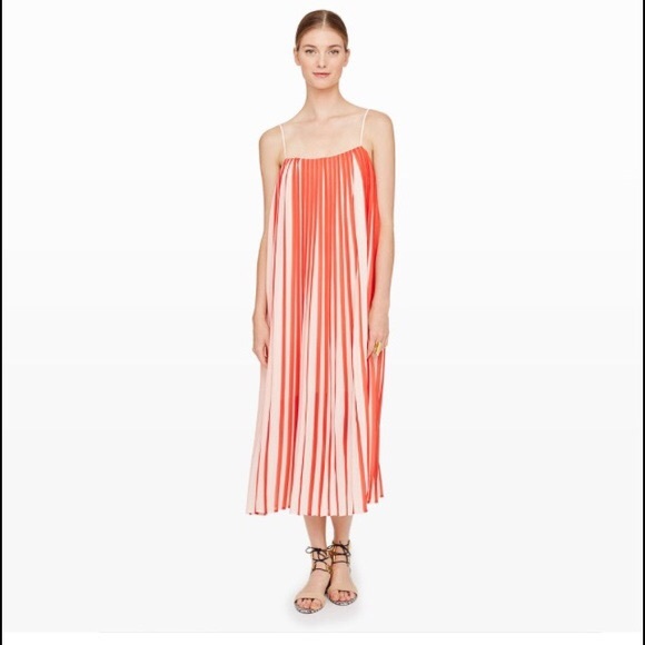 Club Monaco Dresses & Skirts - Club Monaco Lisette Dress, New